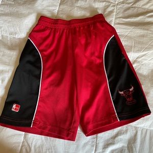 NBA Hardwood Classics Chicago Cubs shorts EUC
